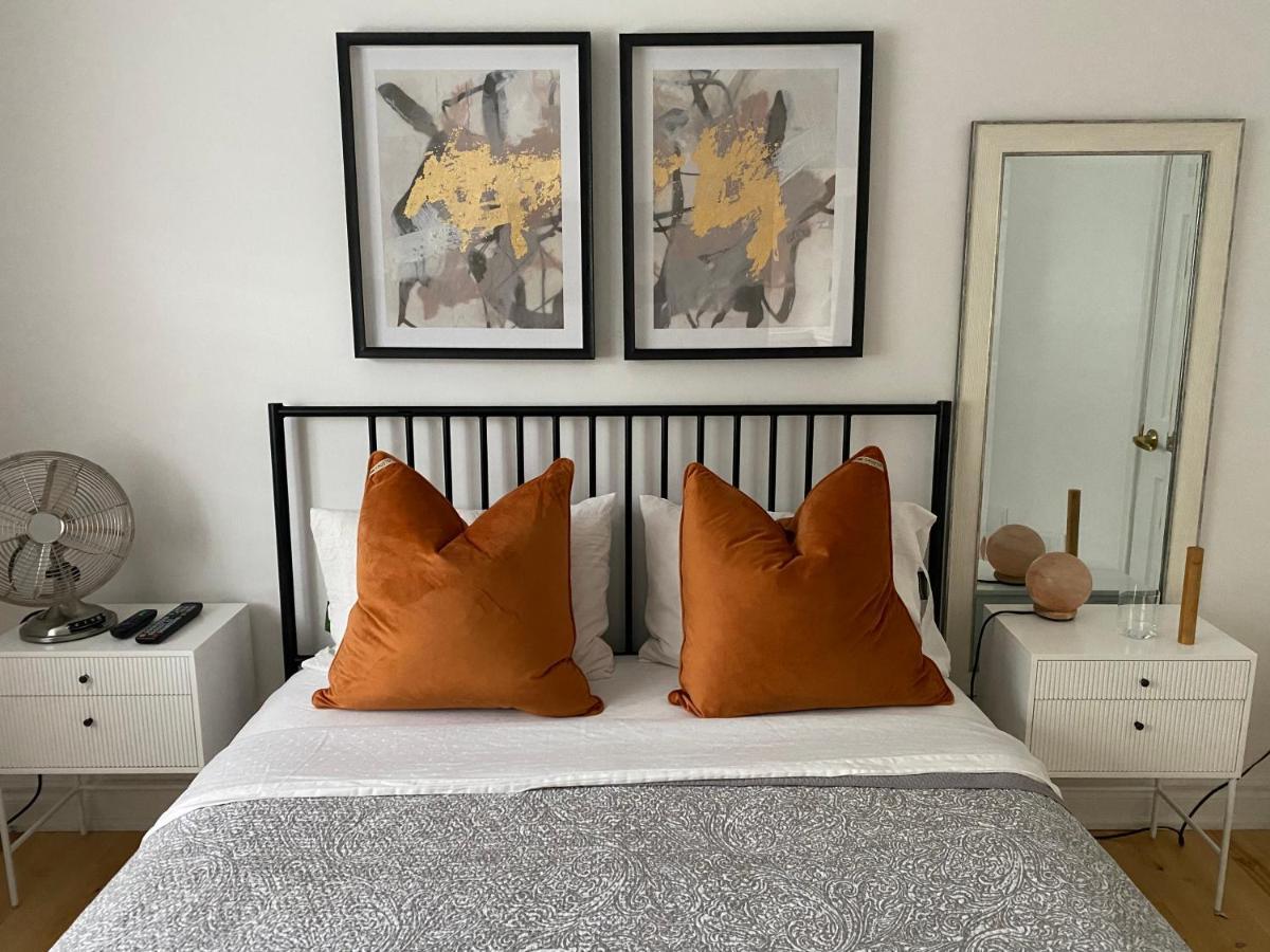 Clearbrooke Gem- Bright Private Bedroom Close To Yyz Toronto Exterior foto